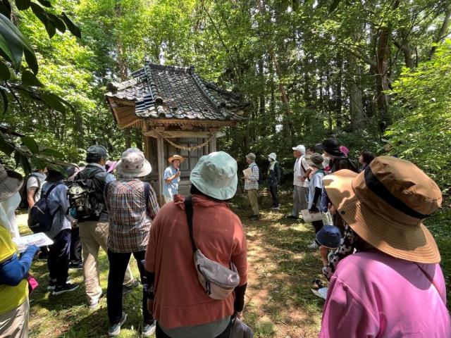 奥州市赤生津コース金毘羅神社.JPG